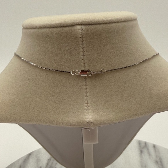 NWOT Sea Turtle Pendant. (Only) Silver Necklace 925 Delicate 20 Inch Chain - Picture 3 of 8